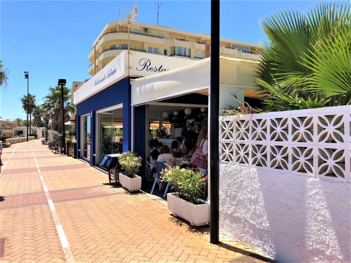 Frente A La Playa Fuengirola Dona Sofia E Apartment Exterior photo